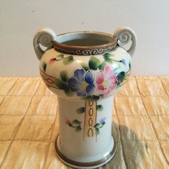 Vintage Antique Hand painted Nippon handled vase 6.5" floral rare - Picture 1 of 8